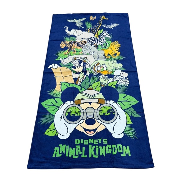 Disney Animal Kingdom Mickey Safari Beach Towel - NEW - Picture 1 of 1
